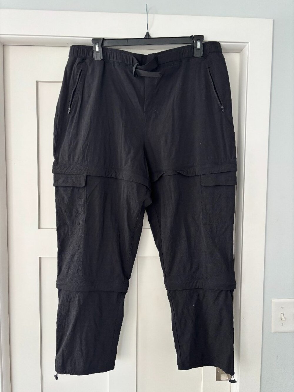 Athleta Convertible Hiking Pant, black, size 20